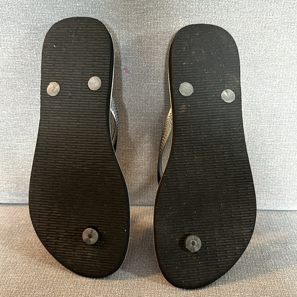 Rare! Havaianas x We Are Handsome Limited Edition Flip-Flops - Picture 5 of 5